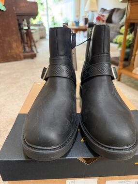 Teva Black Leather Ankle Boots